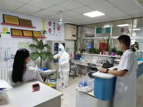 淄博市骨科醫(yī)院開展新冠疫情防控重點知識培訓與防護用品穿脫實戰(zhàn)考核